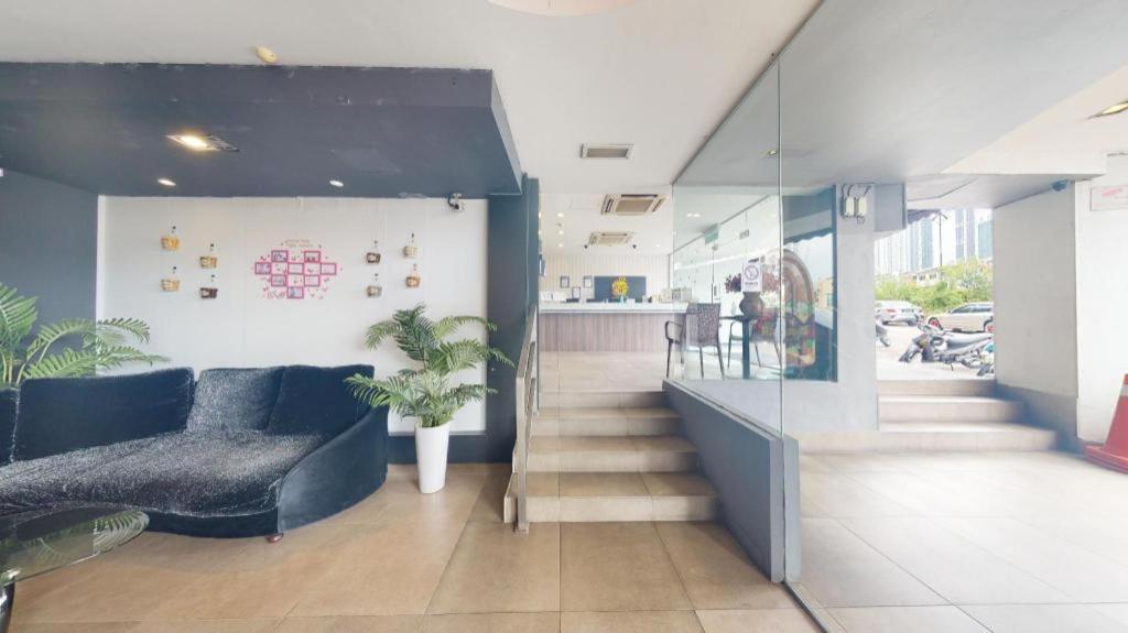 Hotel Zamburger Bliss Johor Bahru Exterior photo